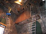 der Aufgang zur Trmerstube kann erst nach der Glockenmontage wieder eingebaut werden